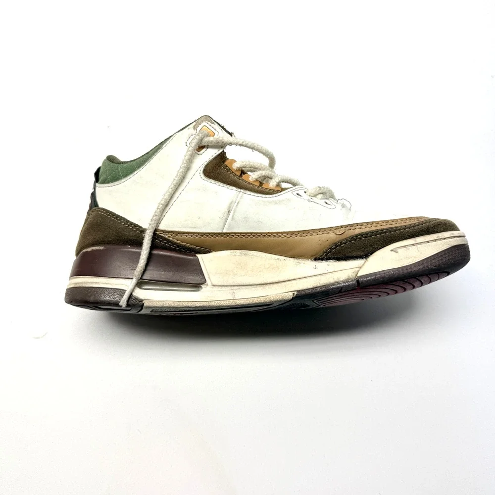 Nike/Jordan 3 Retro Year Of The Tiger Shoes Men's Size 8.5 US White/Brown